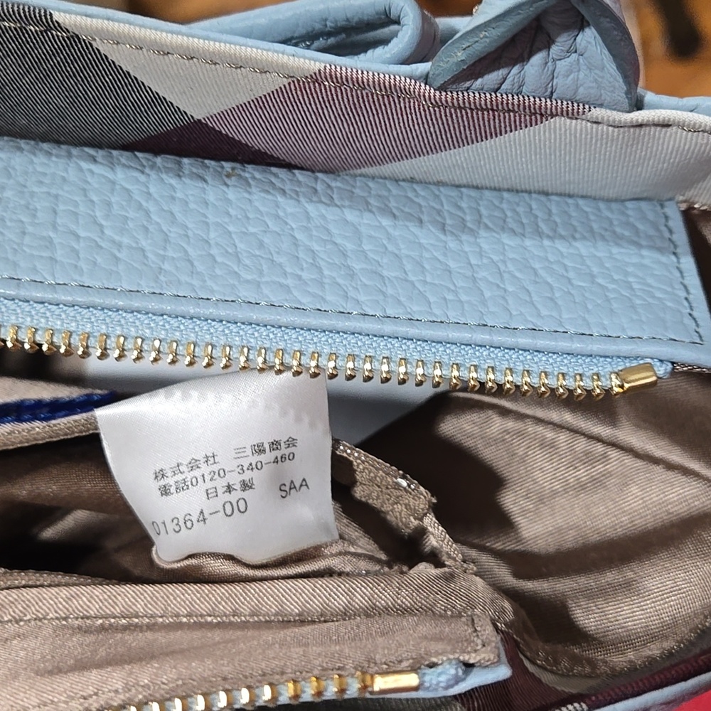 Blue Label Crestridge/Burberry Chic Light Blue Crossbody Bag NWOT - Picture 10 of 10
